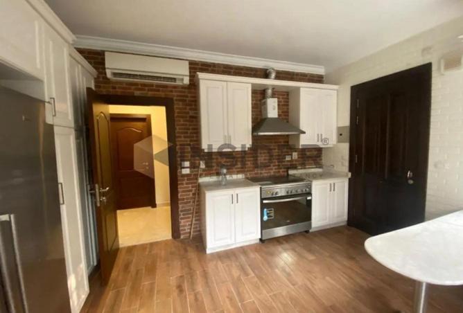 57239845 - Property Image 2