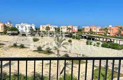 شاليه - 3 غرف نوم - 2 حمامات للبيع في غزالة باي - قسم الضبعة - الساحل الشمالي شاليه - 3 غرف نوم - 2 حمامات للبيع في غزالة باي - قسم الضبعة - الساحل الشمالي