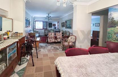 Apartment - 2 Bedrooms - 1 Bathroom for sale in Smouha - Hay Sharq - Alexandria Apartment - 2 Bedrooms - 1 Bathroom for sale in Smouha - Hay Sharq - Alexandria