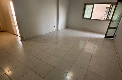 شقة - 2 غرف نوم - 2 حمامات للايجار في شارع مساكن نيركو - دجلة - حي المعادي - القاهرة