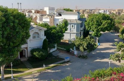 تاون هاوس - 4 - 4 للبيع في ازار - كمبوندات التجمع الخامس - التجمع الخامس - مدينة القاهرة الجديدة - القاهرة