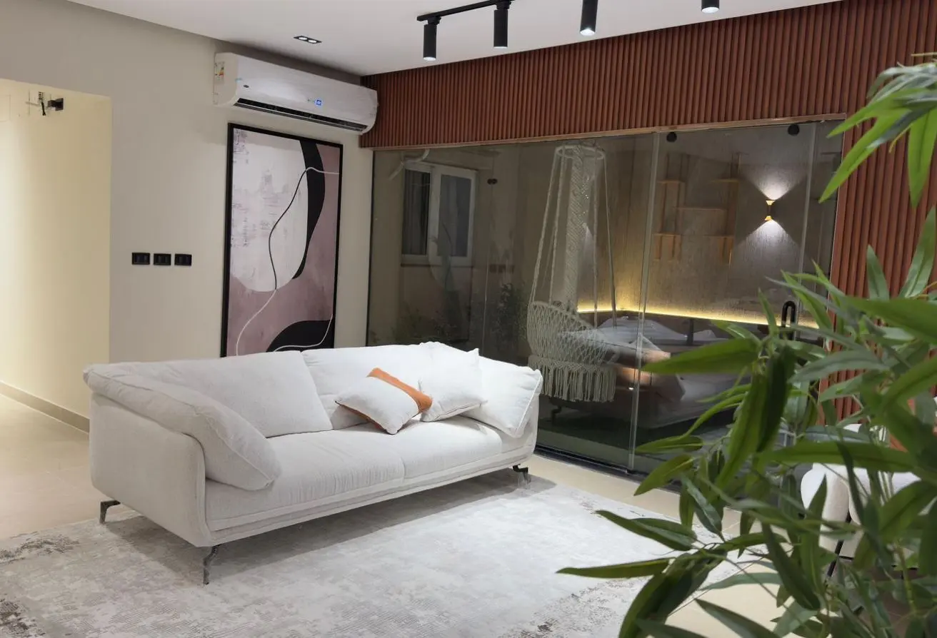 118289874 - Property Main Image