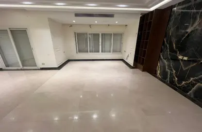 Twin House - 3 Bedrooms - 4 Bathrooms for rent in Garden Residence - Hyde Park - New Cairo City - Cairo