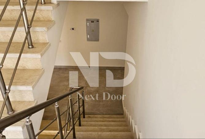 8644238 - Property Image 3