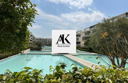 Apartment - 2 Bedrooms - 2 Bathrooms for sale in Lake View Residence - 5th Settlement Compounds - The 5th Settlement - New Cairo City - Cairo