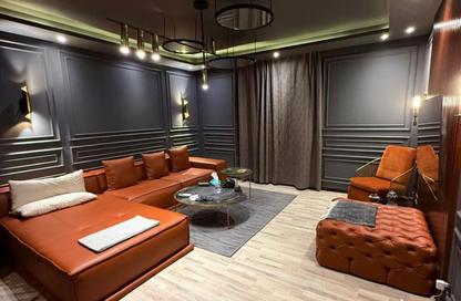 Apartment - 2 Bedrooms - 2 Bathrooms for sale in Centerville - Hyde Park - New Cairo City - Cairo