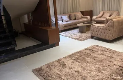 Penthouse - 3 Bedrooms - 2 Bathrooms for rent in Stone Residence - 5th Settlement Compounds - The 5th Settlement - New Cairo City - Cairo