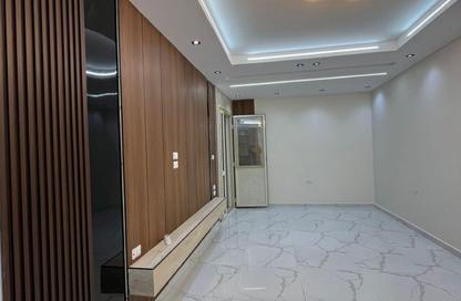 Apartment - 3 Bedrooms - 2 Bathrooms for sale in Hadayek El Ahram - Giza