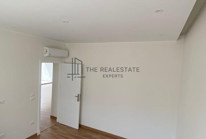 98552083 - Property Image 2