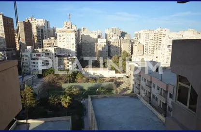 Apartment - 3 Bedrooms - 2 Bathrooms for sale in Al Geish Road - Glim - Hay Sharq - Alexandria