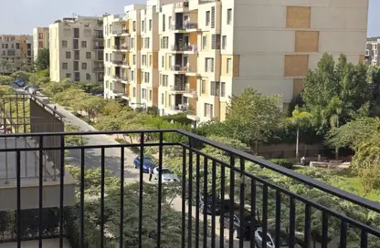 Apartment - 3 Bedrooms - 3 Bathrooms for sale in Eastown - 5th Settlement Compounds - The 5th Settlement - New Cairo City - Cairo