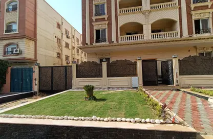 Apartment - 3 Bedrooms - 3 Bathrooms for sale in West Arabella - 5th Settlement Compounds - The 5th Settlement - New Cairo City - Cairo
