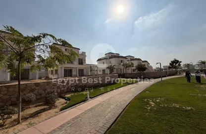 Apartment - 3 Bedrooms - 2 Bathrooms for sale in Mountain View iCity - 5th Settlement Compounds - The 5th Settlement - New Cairo City - Cairo