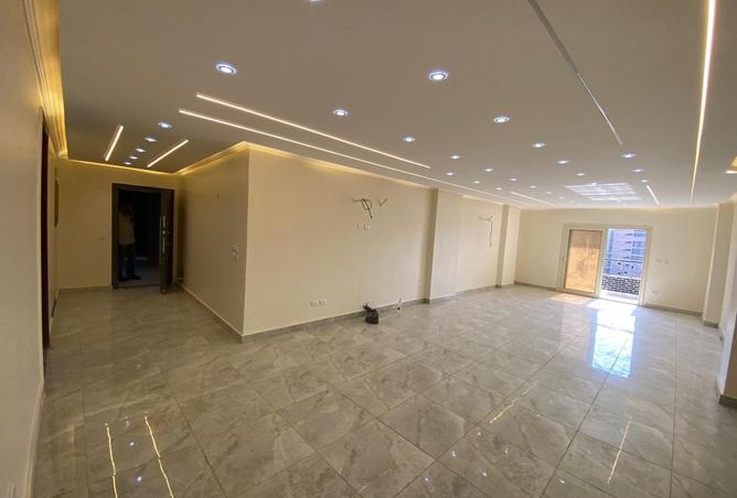 8676029 - Property Main Image