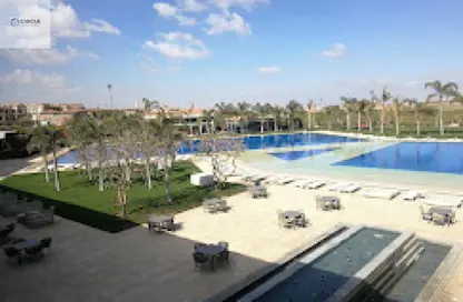 Apartment - 2 Bedrooms - 2 Bathrooms for sale in Lake View - 5th Settlement Compounds - The 5th Settlement - New Cairo City - Cairo