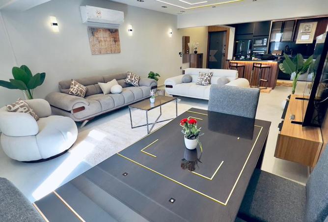 104877922 - Property Main Image
