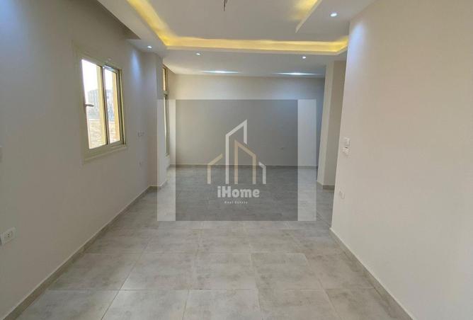 70096467 - Property Image 3