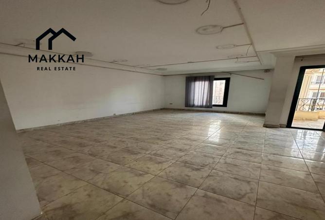 53226899 - Property Image 2