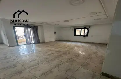 Office Space - 3 Bedrooms - 2 Bathrooms for rent in Salah Salem St. - Roxy - Heliopolis - Masr El Gedida - Cairo