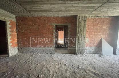 Apartment - 3 Bedrooms - 3 Bathrooms for sale in Granda Life - El Shorouk Compounds - Shorouk City - Cairo