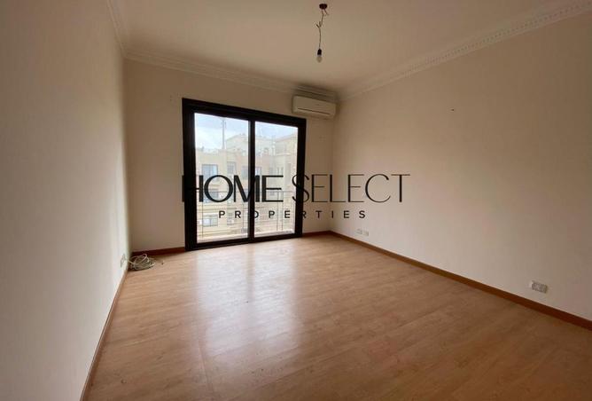 98821862 - Property Image 3