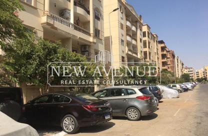 Apartment - 3 Bedrooms - 2 Bathrooms for sale in El Narges Buildings - Al Narges - New Cairo City - Cairo