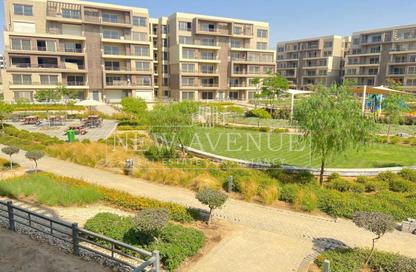 Apartment - 2 Bedrooms - 2 Bathrooms for sale in Palm Hills New Cairo - 5th Settlement Compounds - The 5th Settlement - New Cairo City - Cairo