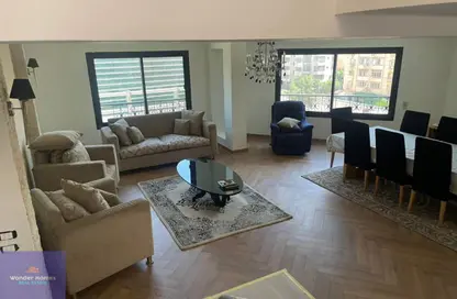 Duplex - 5 Bedrooms - 3 Bathrooms for sale in El Laselky St. - Hay El Maadi - Cairo