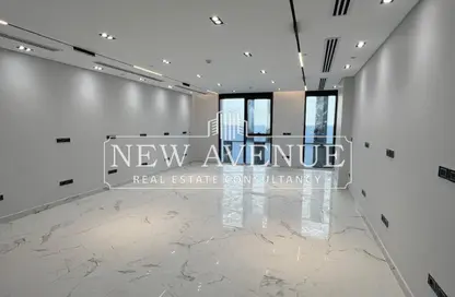 Office Space - 1 Bedroom - 1 Bathroom for rent in Hyde Park Business District Mall - South Teseen St. - The 5th Settlement - New Cairo City - Cairo
