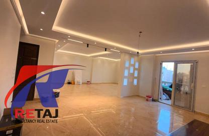 Apartment - 3 - 2 for sale in Ahmed Fahim St. - Al Hadiqah Al Dawliyah - 7th District - Nasr City - Cairo