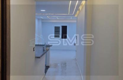 Apartment - 3 Bedrooms - 2 Bathrooms for rent in West Arabella - 5th Settlement Compounds - The 5th Settlement - New Cairo City - Cairo
