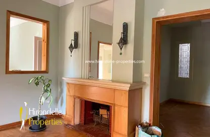 شقة - 2 غرف نوم - 2 حمامات للايجار في شارع محمد مظهر - الزمالك - القاهرة