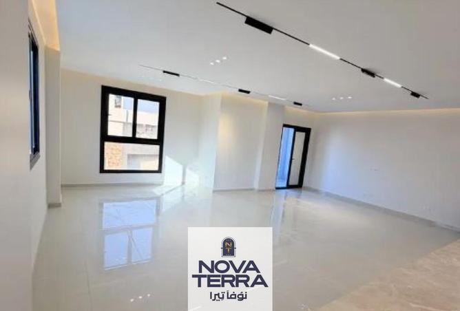 75964000 - Property Main Image