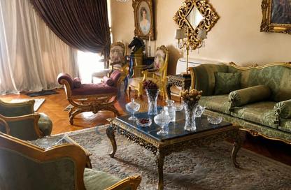 Apartment - 3 - 3 for sale in Cornish El Nile St. - Maadi - Hay El Maadi - Cairo