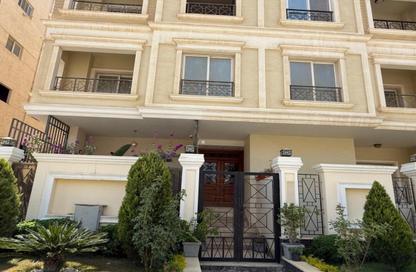 Apartment - 4 Bedrooms - 3 Bathrooms for sale in New Lotus - The 5th Settlement - New Cairo City - Cairo