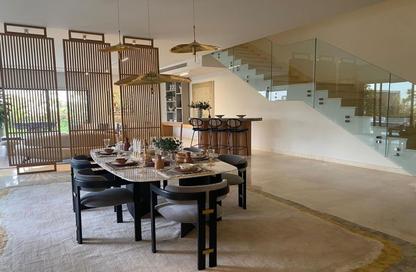 Villa - 6 Bedrooms - 6 Bathrooms for sale in Swan Lake West - 6 October Compounds - 6 October City - Giza Villa - 6 Bedrooms - 6 Bathrooms for sale in Swan Lake West - 6 October Compounds - 6 October City - Giza