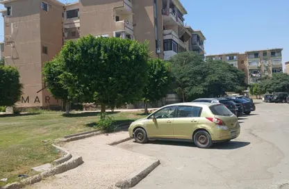 Apartment - 3 Bedrooms - 1 Bathroom for rent in 1st District - Sheikh Zayed City - Giza