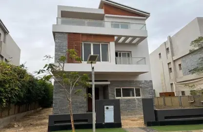 Villa - 4 Bedrooms - 4 Bathrooms for sale in V Levels - Sheikh Zayed Compounds - Sheikh Zayed City - Giza