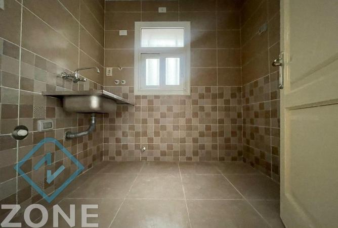 77329868 - Property Image 2