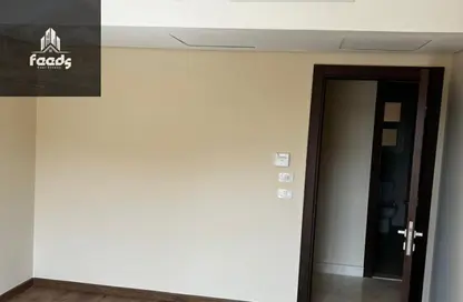 شقة - 3 غرف نوم - 3 حمامات للبيع في 90 افينيو - المستثمرين الجنوبية - مدينة القاهرة الجديدة - القاهرة