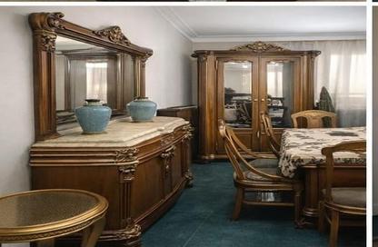 Apartment - 2 Bedrooms - 1 Bathroom for rent in Al Mesaha St. - Dokki - Giza