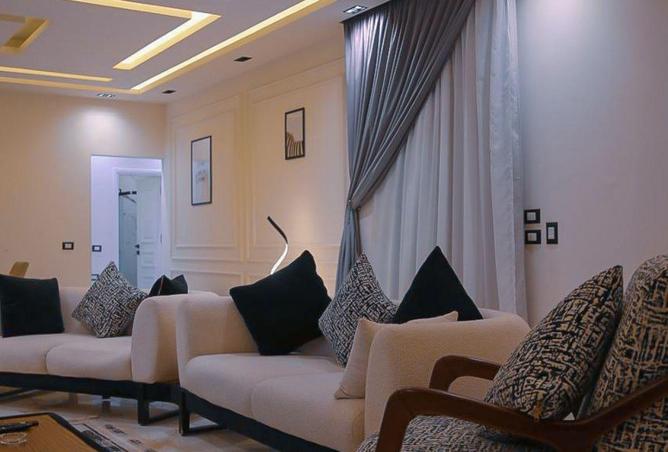 8576244 - Property Image 2