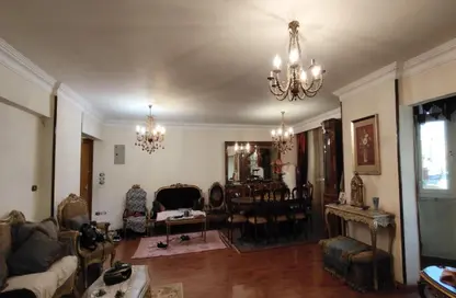 Apartment - 4 Bedrooms - 3 Bathrooms for sale in 10th Sector - Zahraa El Maadi - Hay El Maadi - Cairo