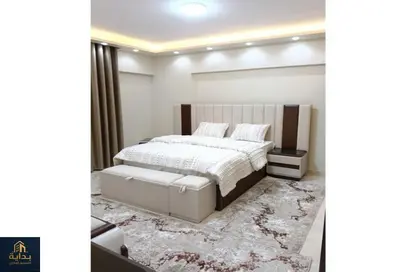 Apartment - 3 Bedrooms - 3 Bathrooms for rent in Ahmed Fakhry St. - 6th Zone - Nasr City - Cairo