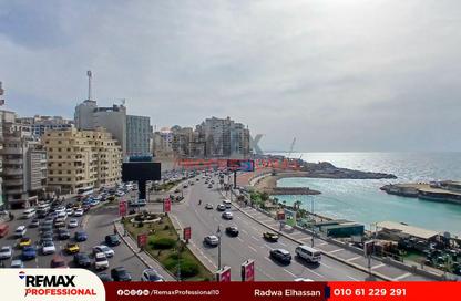 شقة - 2 غرف نوم - 2 حمامات للايجار في طريق الجيش - جليم - حي شرق - الاسكندرية