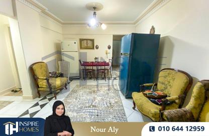 شقة - 2 غرف نوم - 1 حمام للايجار في شارع 18 - سيدي بشر - حي اول المنتزة - الاسكندرية