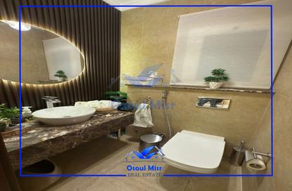 Apartment - 3 - 3 for sale in Mountain View Hyde Park - 5th Settlement Compounds - The 5th Settlement - New Cairo City - Cairo