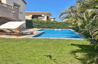 Villa - 4 Bedrooms - 4 Bathrooms for sale in Six West - Beverly Hills - Sheikh Zayed Compounds - Sheikh Zayed City - Giza Villa - 4 Bedrooms - 4 Bathrooms for sale in Six West - Beverly Hills - Sheikh Zayed Compounds - Sheikh Zayed City - Giza