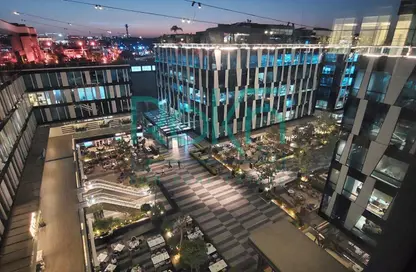 مساحات مكتبية - 7 غرف نوم للبيع في بارك ستريت - محور 26 يوليو - الشيخ زايد - الجيزة