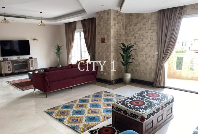 100932560 - Property Image 2